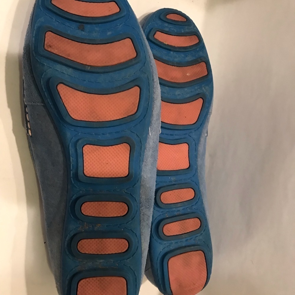 Blue Suede Shoes - Picture 3 of 3
